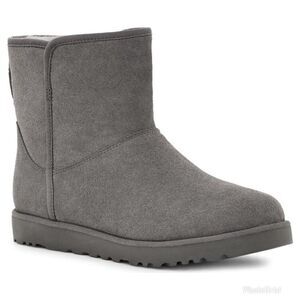 UGG Cory II Genuine Shearling Lined Boot